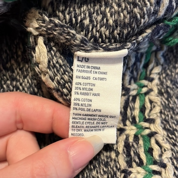 AMERICAN Eagle Athletic Fit Grey Rabbit Hair Blend Sweater Size L - Picture 5 of 5